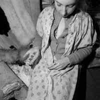 Francesca Woodman in her studio-06, 1976