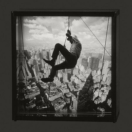 Man over Manhatten, 1996