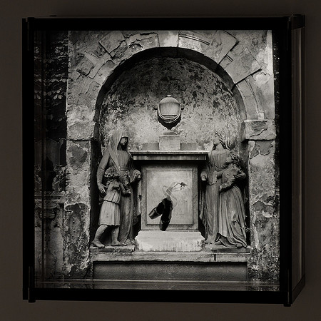 Memorial to Dancer,2000,API